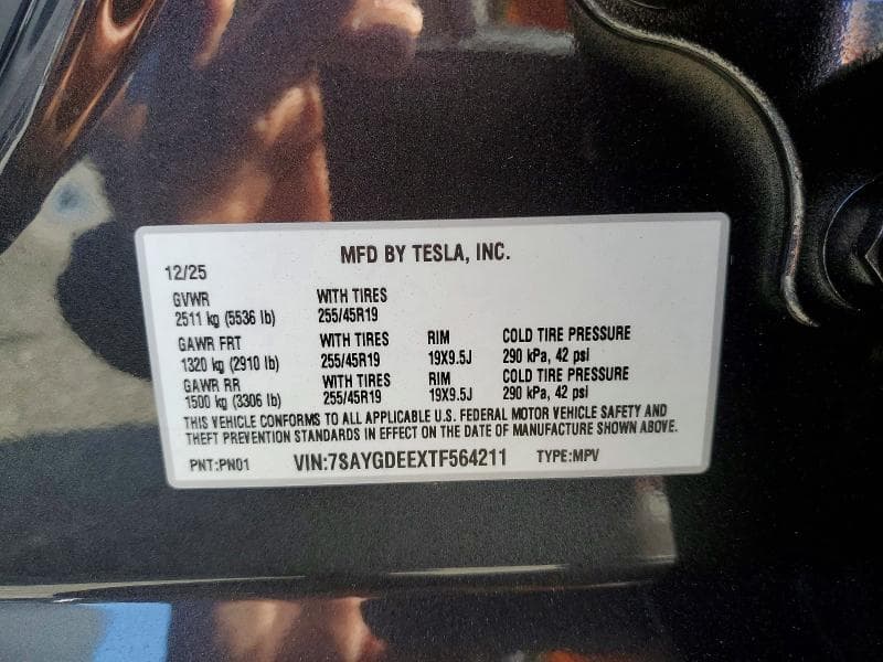 2026 TESLA MODEL Y 12
