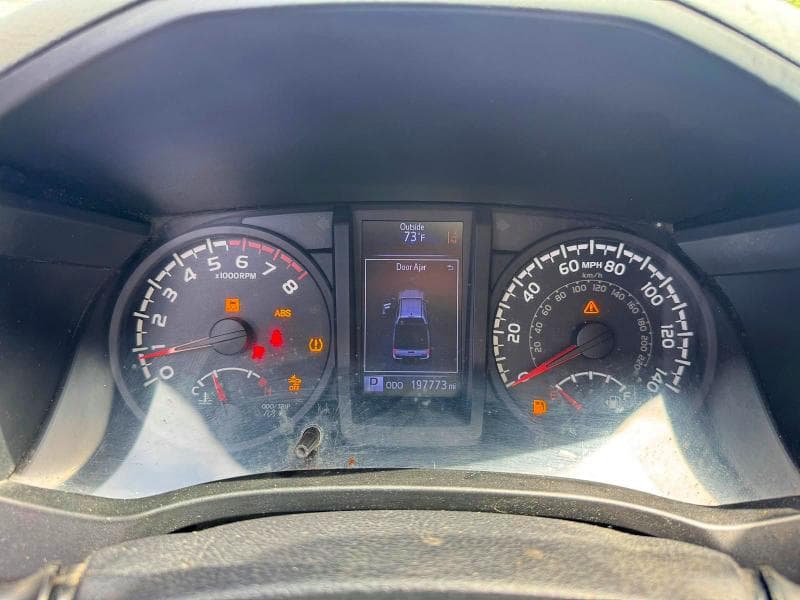 2018 TOYOTA TACOMA SR 8