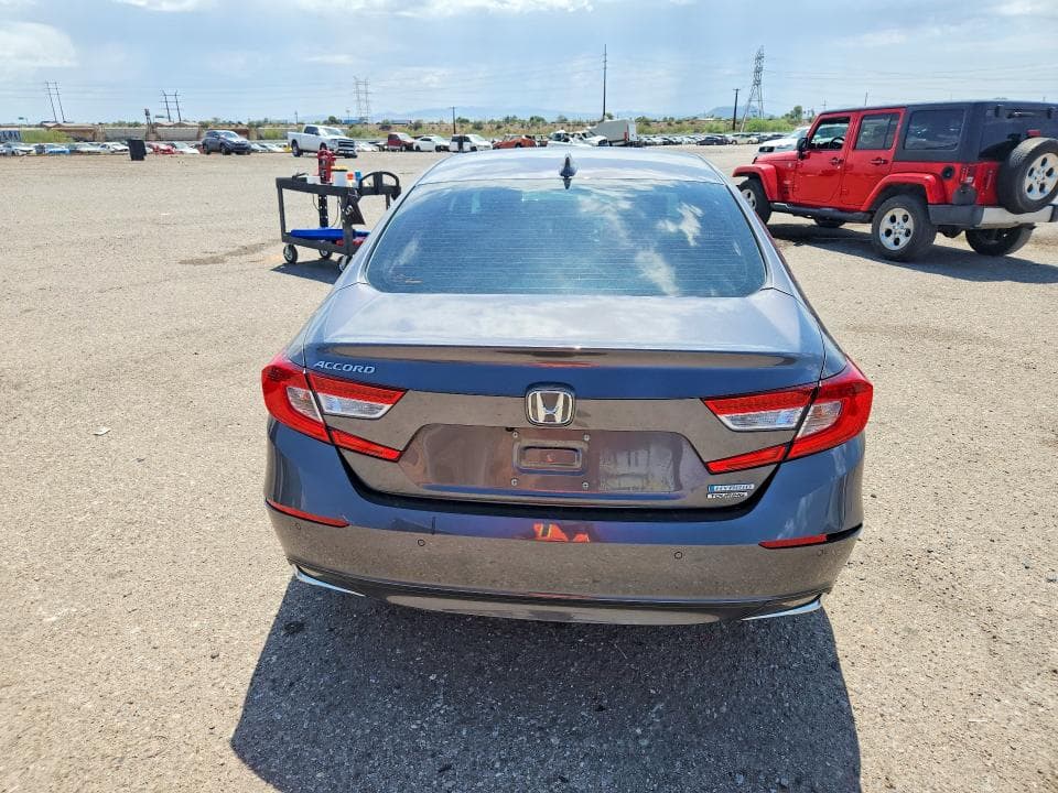 2019 HONDA ACCORD TOURING HYBRID 6