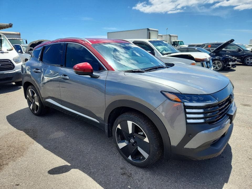 2025 NISSAN KICKS SR 4