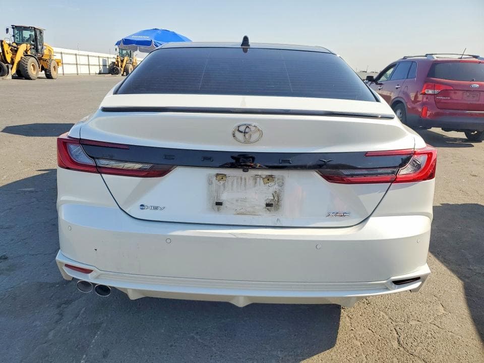 2026 TOYOTA CAMRY XSE 6