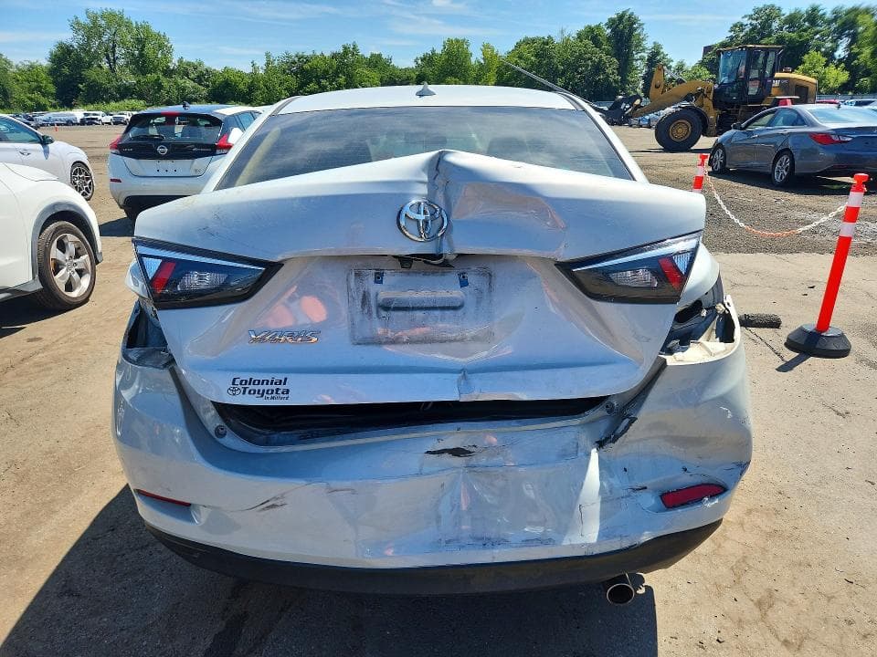 2019 TOYOTA YARIS L 6