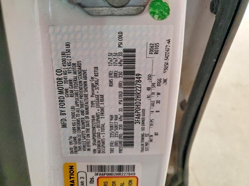 2017 FORD FUSION SE 12