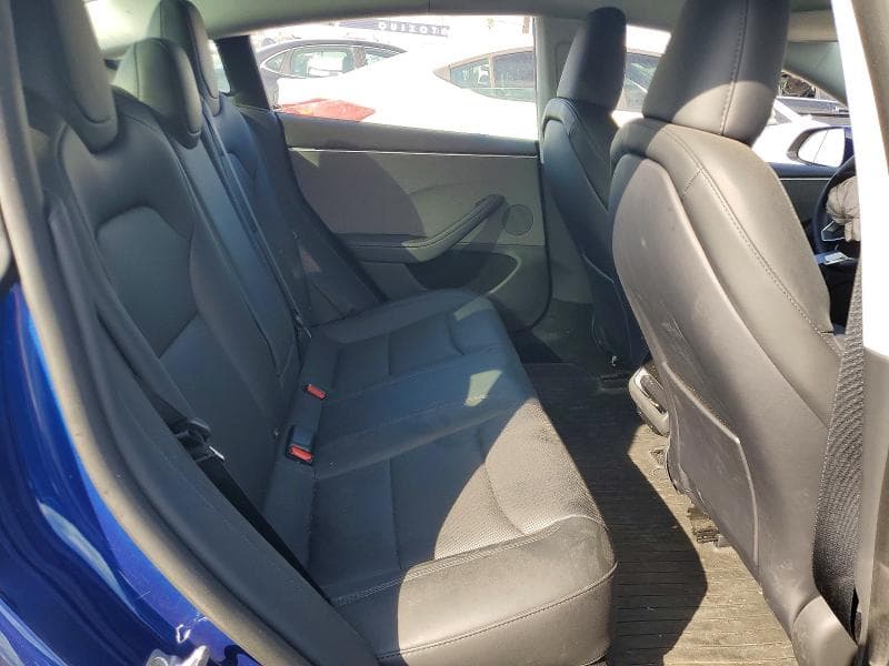 2025 TESLA MODEL 3 10