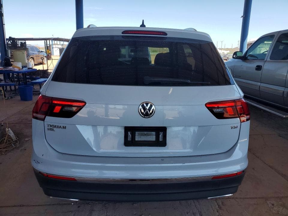 2018 VOLKSWAGEN TIGUAN SE 6