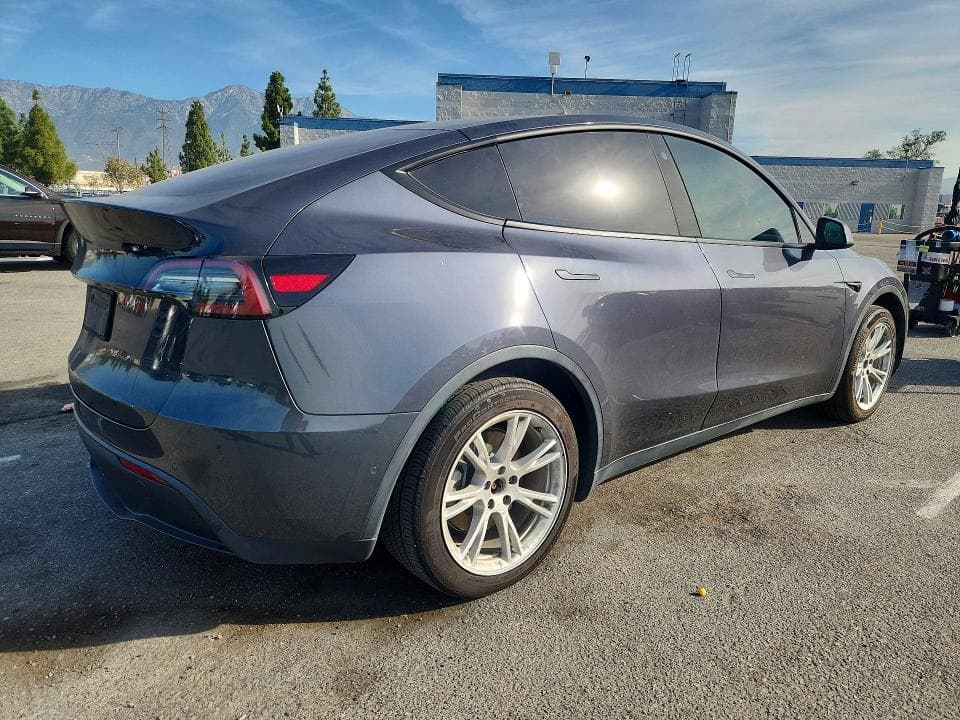 2022 TESLA MODEL Y 3