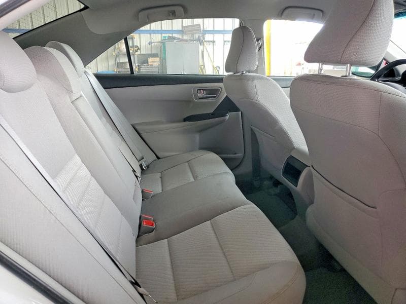 2017 TOYOTA CAMRY LE 10
