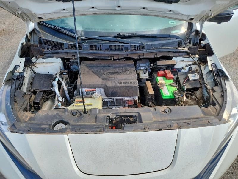 2018 NISSAN LEAF S 11