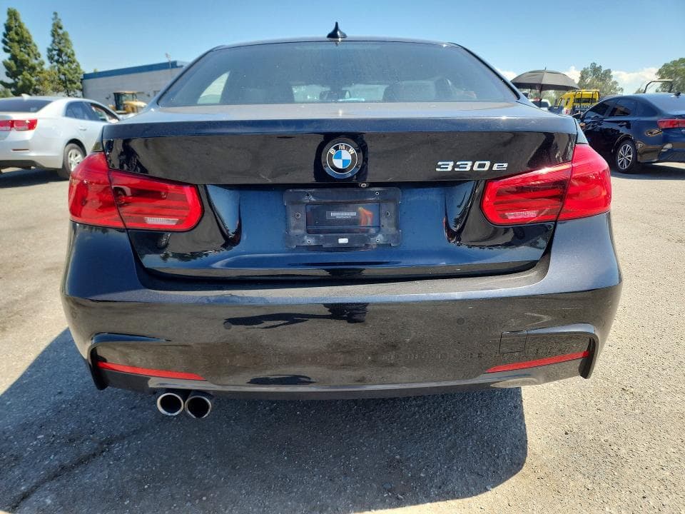 2018 BMW 330E 6