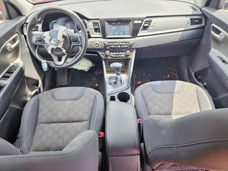 2018 KIA NIRO LX 8