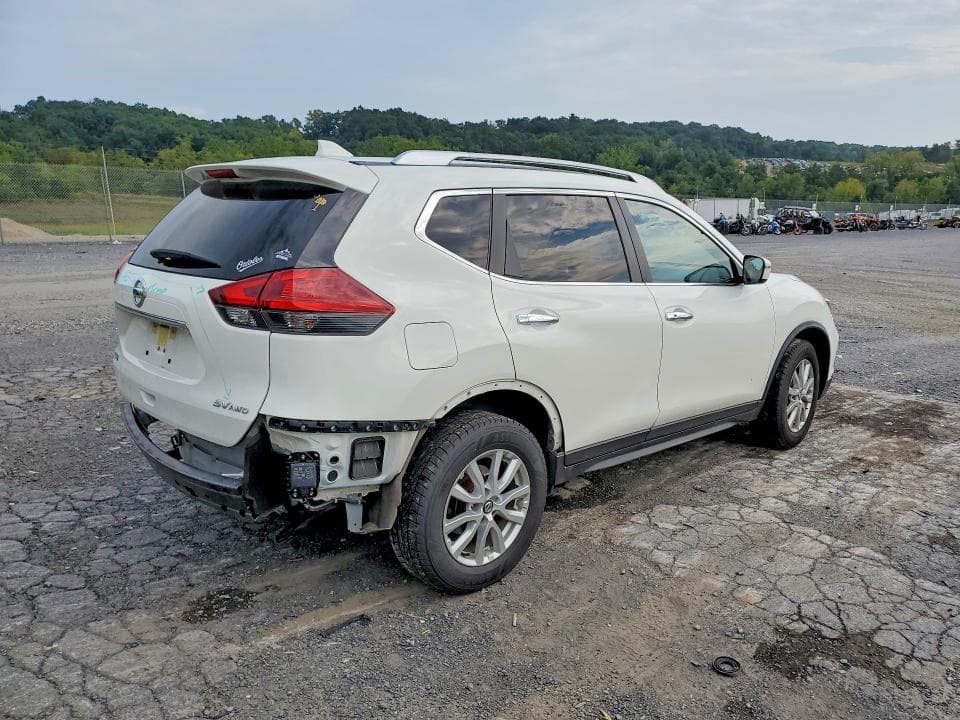 2020 NISSAN ROGUE SV 3