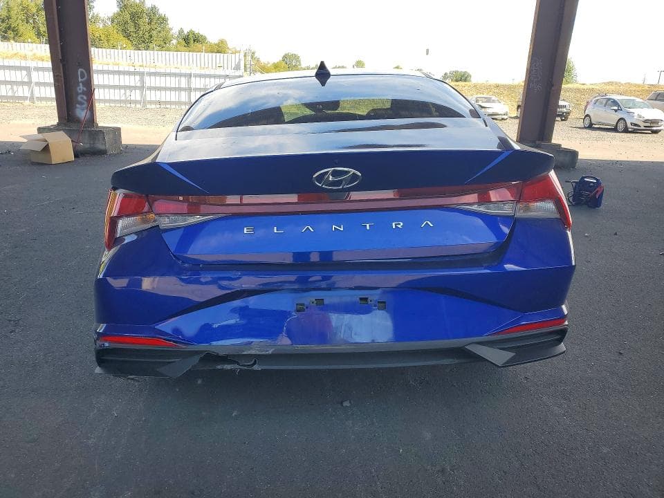 2023 HYUNDAI ELANTRA SE 6