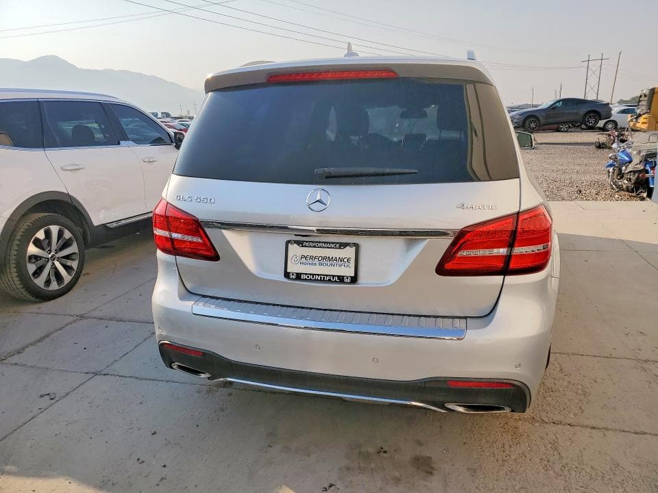 2017 MERCEDES-BENZ GLS 550 4MATIC 6