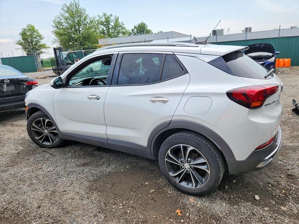2021 BUICK ENCORE GX ESSENCE 2