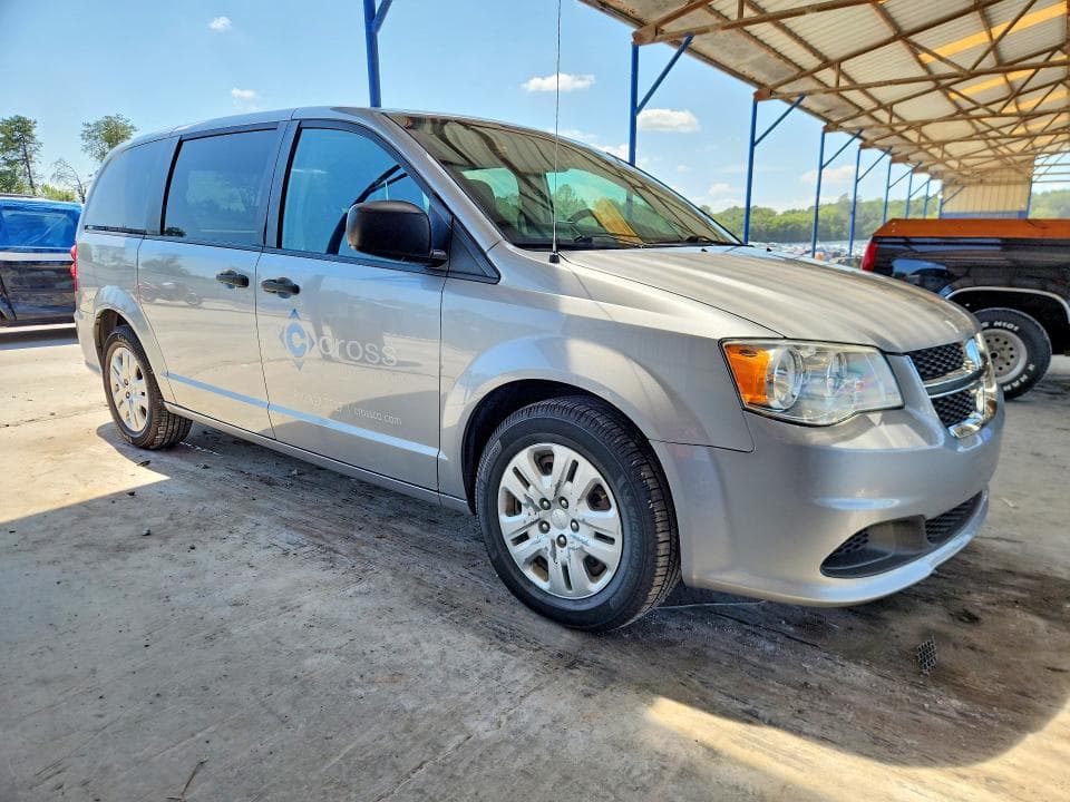 2019 DODGE GRAND CARAVAN SE 4