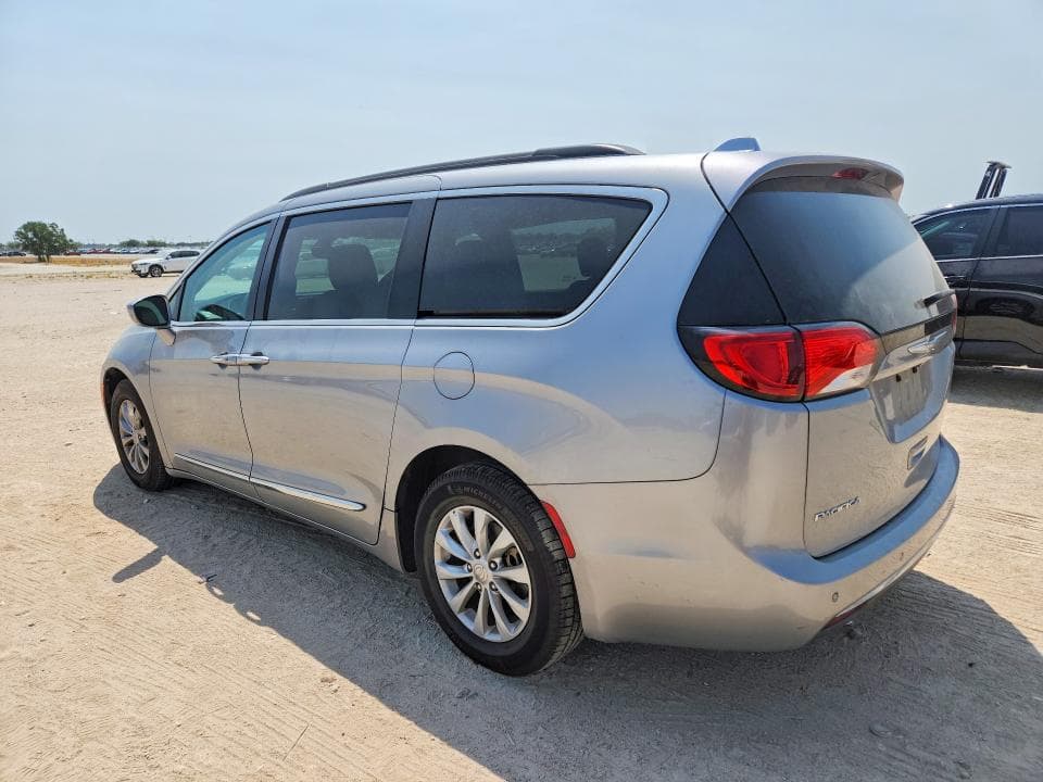 2017 CHRYSLER PACIFICA TOURING L 2