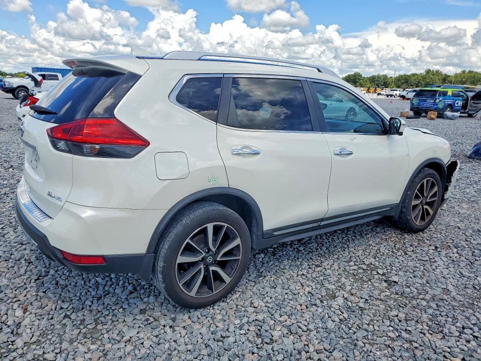 2017 NISSAN ROGUE SL 3