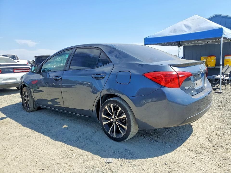 2017 TOYOTA COROLLA SE 2