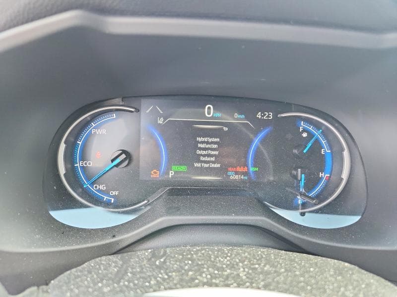 2024 TOYOTA RAV4 HYBRID XLE 9