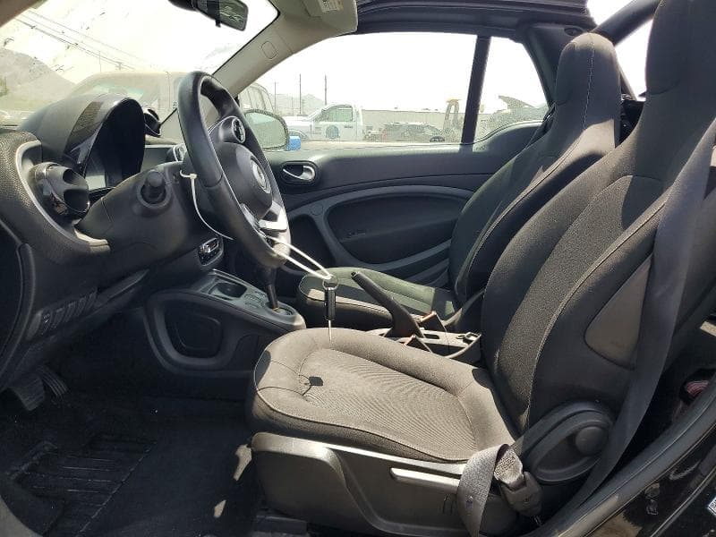 2017 SMART FORTWO 7