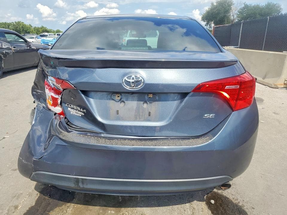 2017 TOYOTA COROLLA SE 6