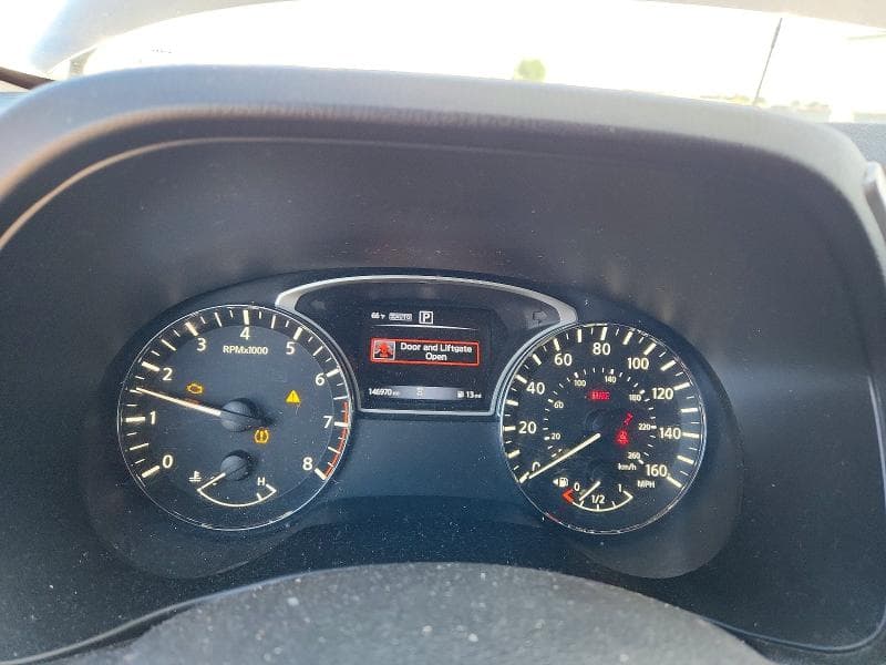 2018 NISSAN PATHFINDER S 9