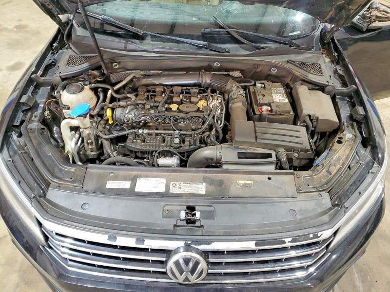 2018 VOLKSWAGEN PASSAT SE 11