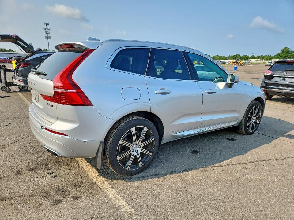 2019 VOLVO XC60 T6 INSCRIPTION 3