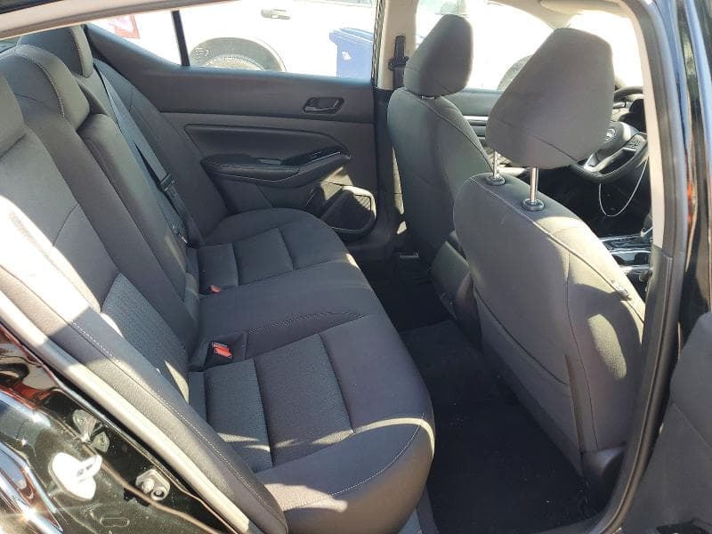 2023 NISSAN ALTIMA SV 10