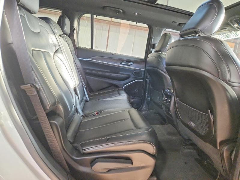 2024 JEEP GRAND CHEROKEE L LIMITED 11