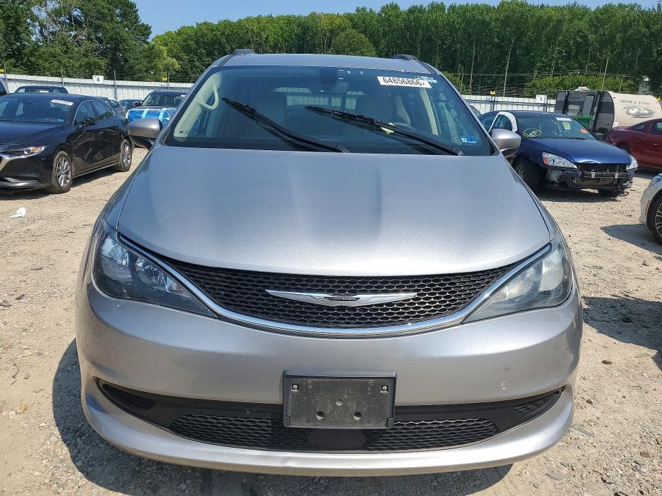 2021 CHRYSLER VOYAGER LXI 5