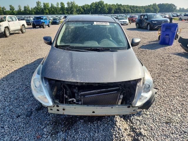 2019 NISSAN VERSA SV 5