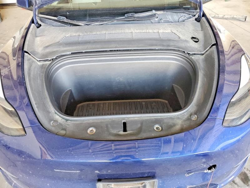 2025 TESLA MODEL Y 11
