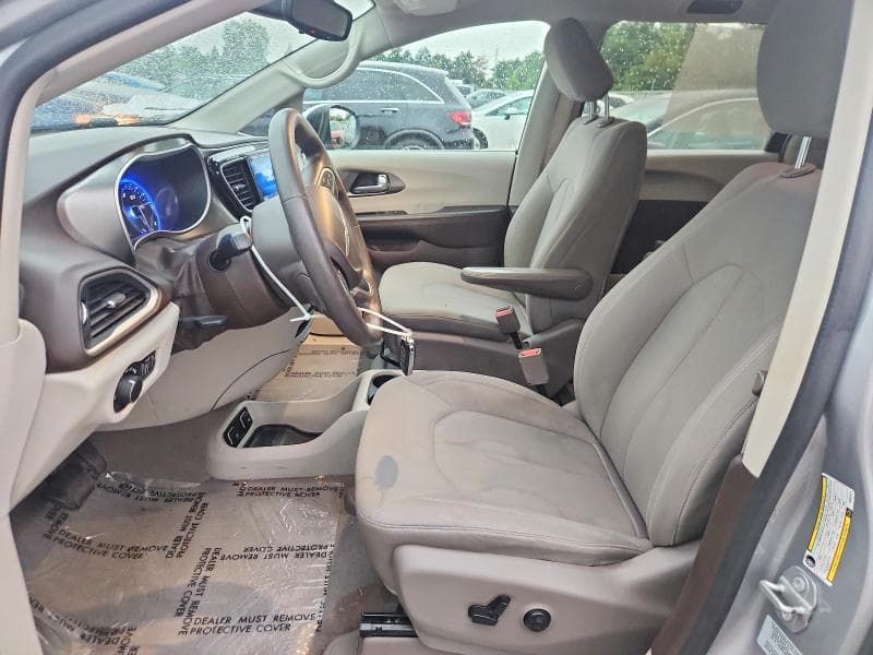 2017 CHRYSLER PACIFICA TOURING 7