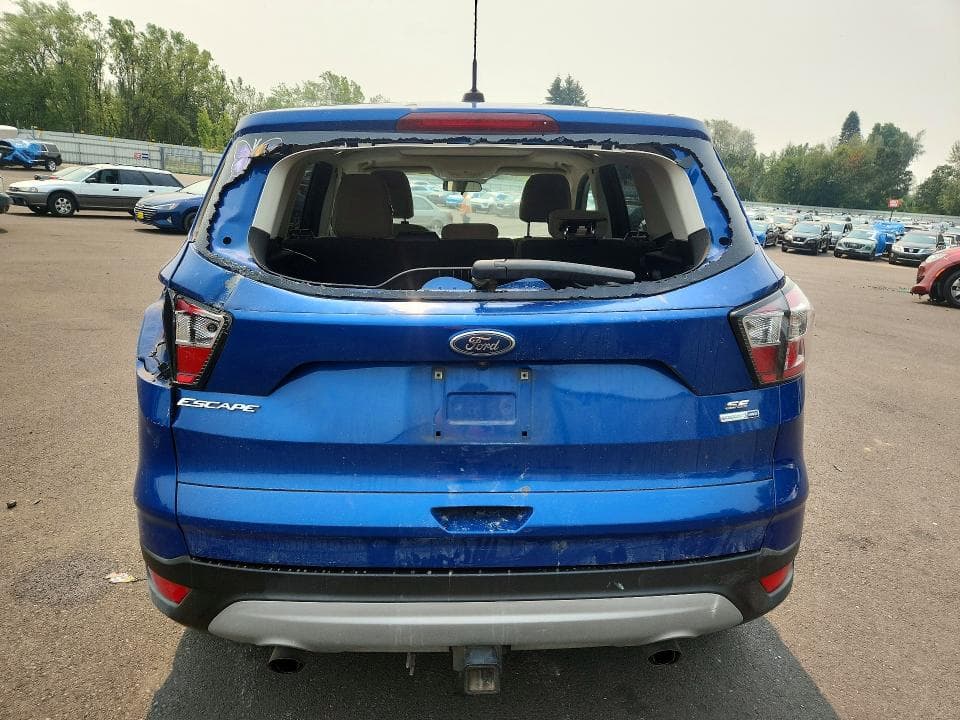 2017 FORD ESCAPE SE 6