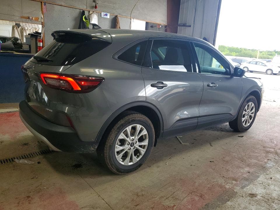 2025 FORD ESCAPE ACTIVE 3