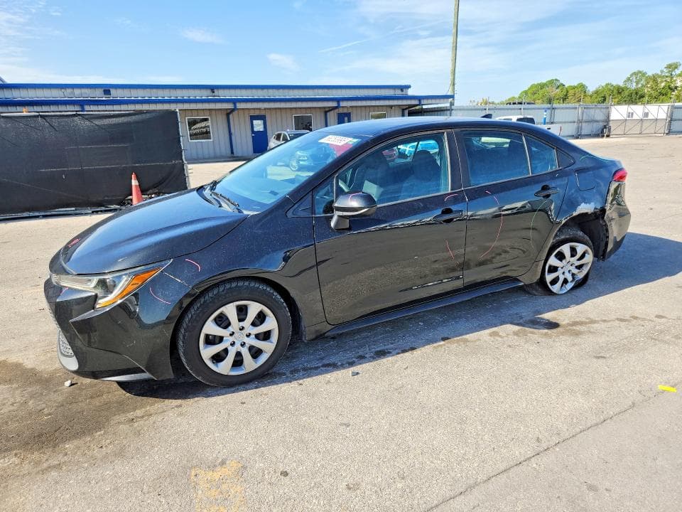2020 TOYOTA COROLLA LE - 1
