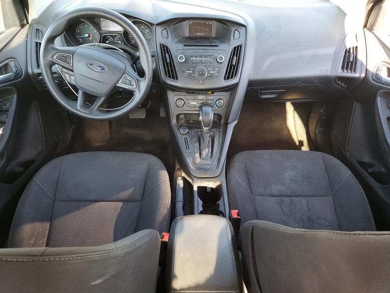 2017 FORD FOCUS SE 8