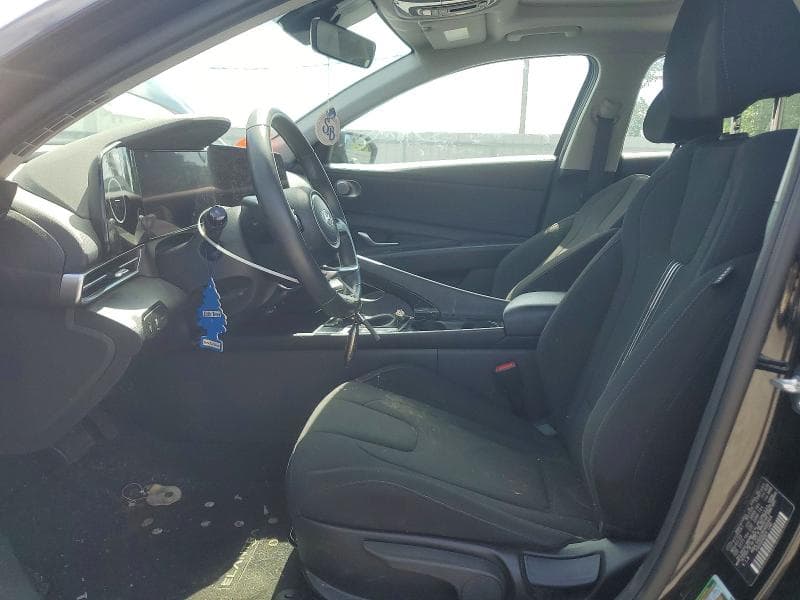 2024 HYUNDAI ELANTRA SEL 7