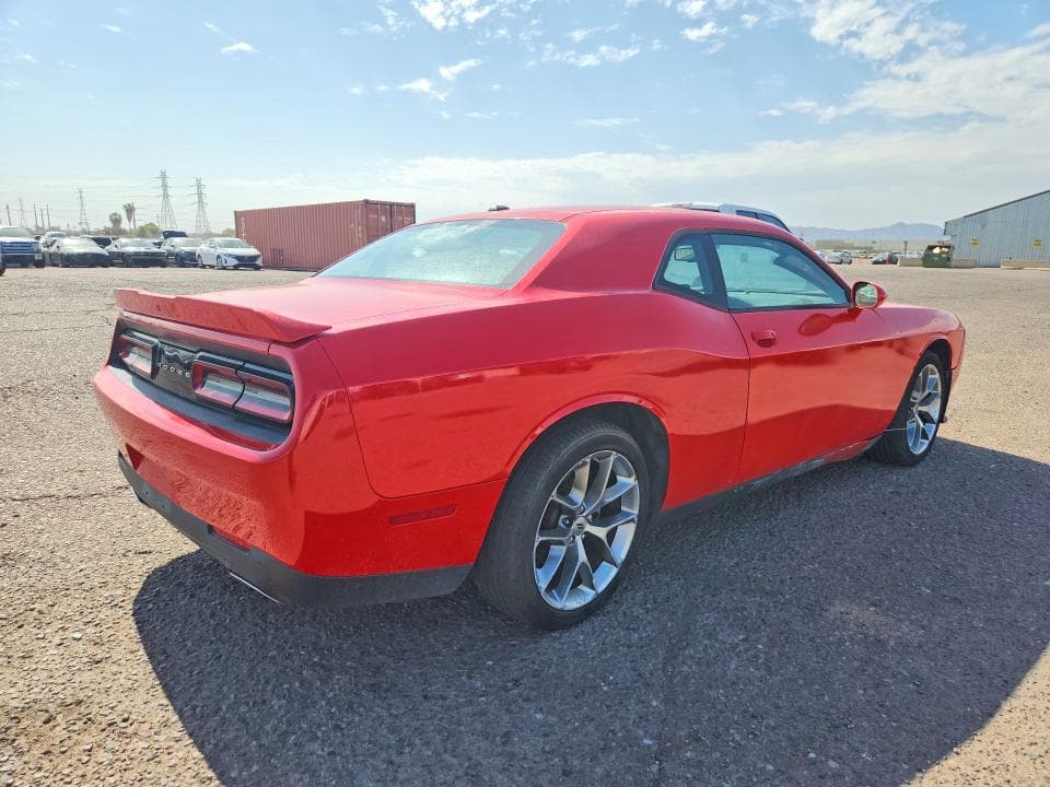 2022 DODGE CHALLENGER GT 3