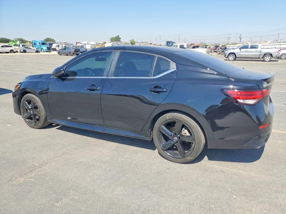 2024 NISSAN SENTRA SR 2