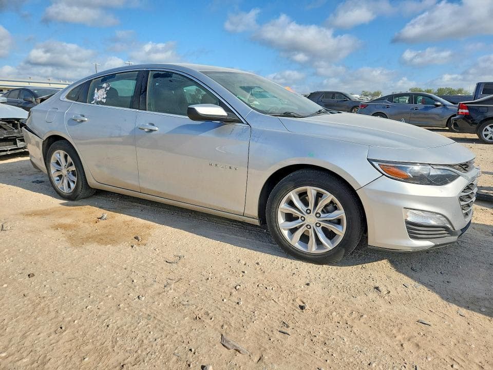 2020 CHEVROLET MALIBU LT 4