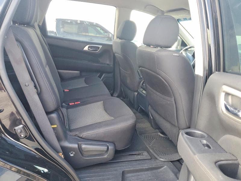 2017 NISSAN PATHFINDER S 10