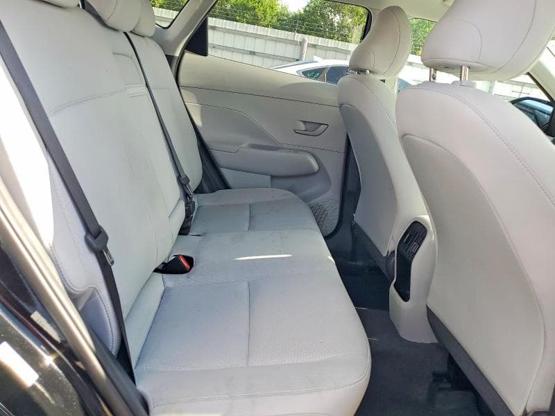 2025 HYUNDAI KONA SEL 11