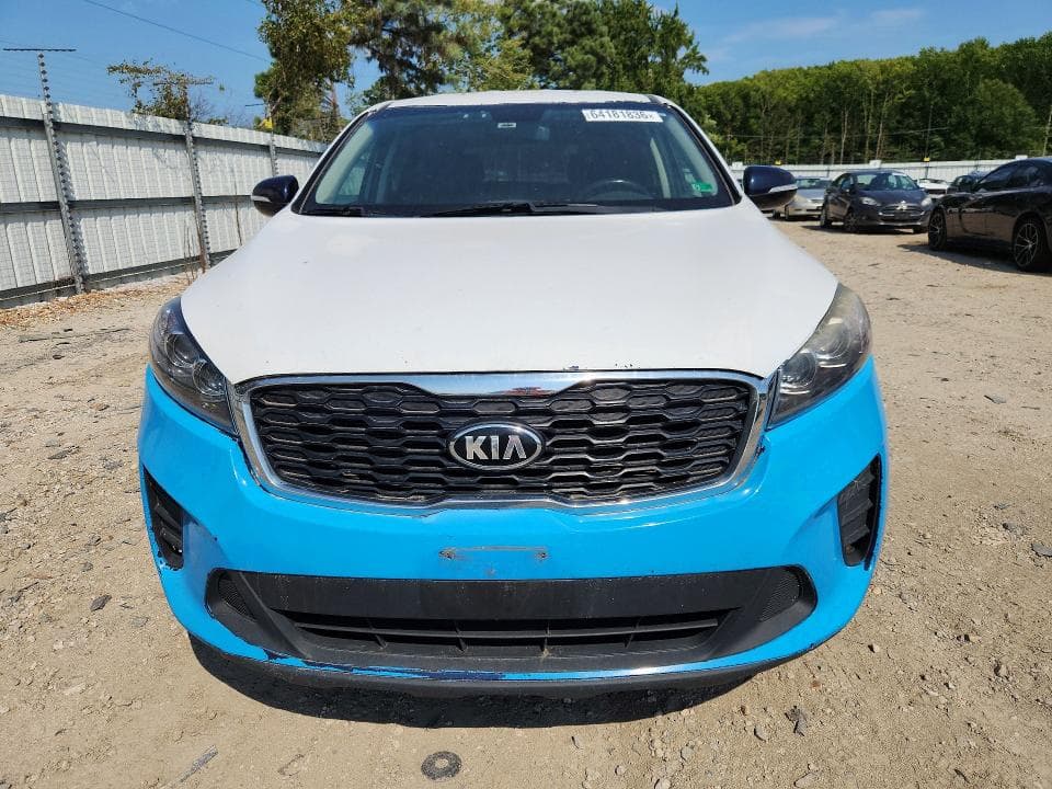 2019 KIA SORENTO LX V6 5