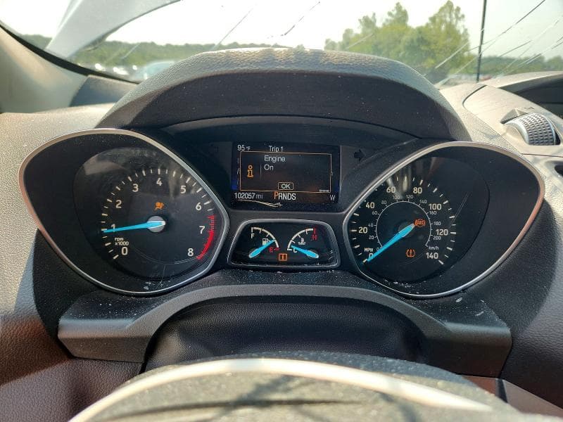 2017 FORD ESCAPE SE 9