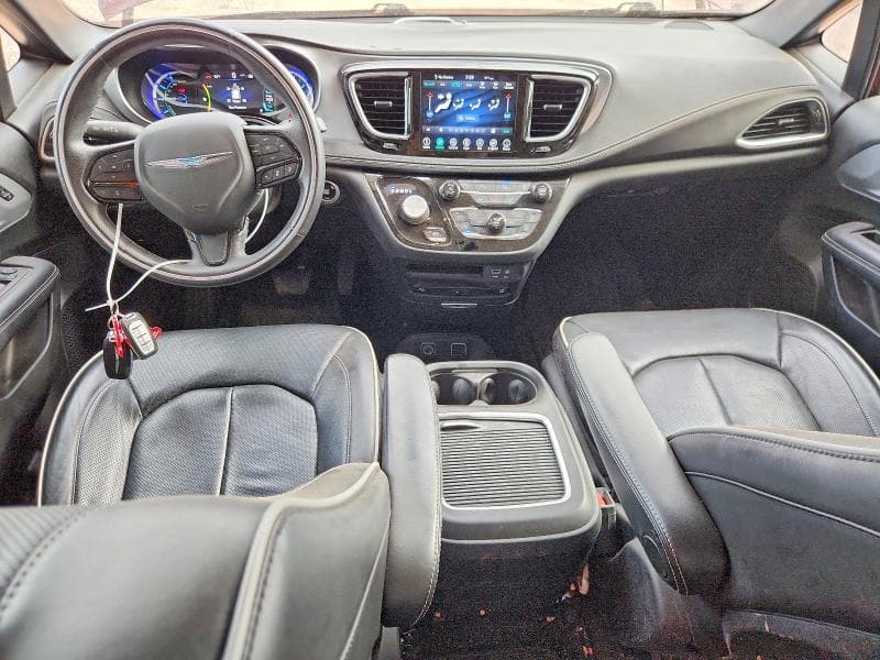 2020 CHRYSLER PACIFICA HYBRID LIMITED 8