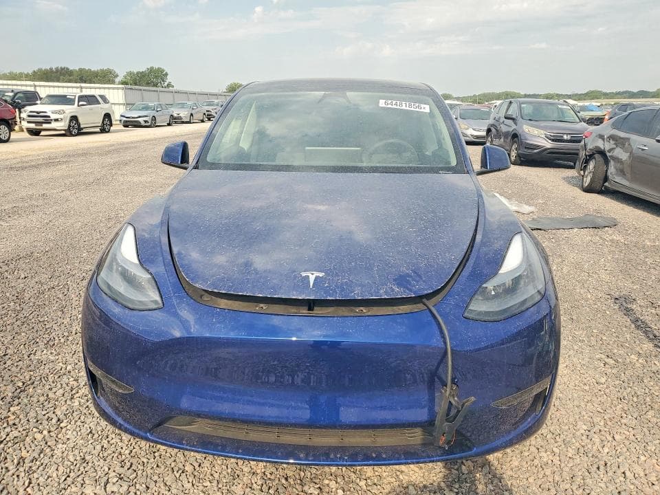 2024 TESLA MODEL Y 5