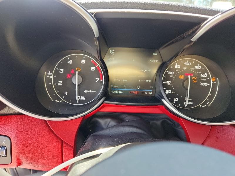 2017 ALFA ROMEO GIULIA 9