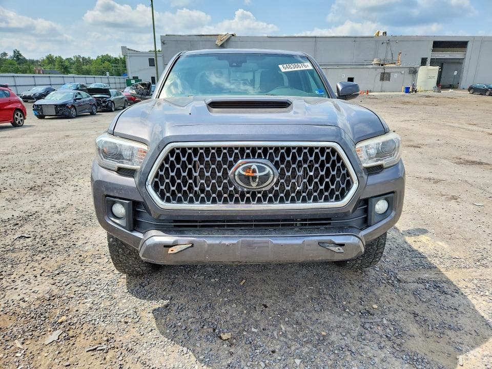 2018 TOYOTA TACOMA 5